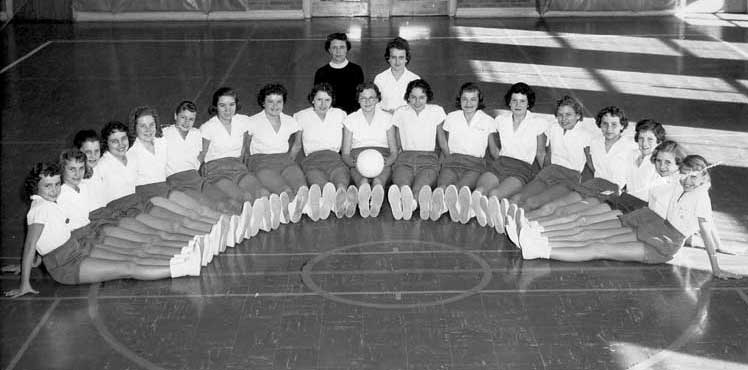 7th grade volleyball team: Class of 1964